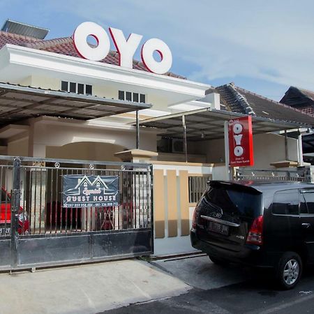 Oyo 314 Emas 23 Guest House Syariah Malang Exteriér fotografie